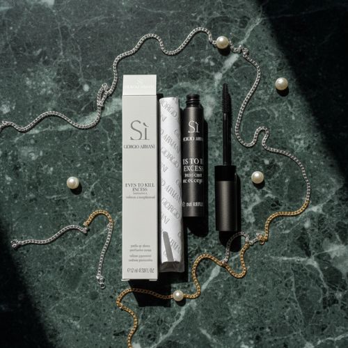 Giorgio Armani Si Eyes to Kill Excess Mascara – Dramatic Volume False-Lash Effect