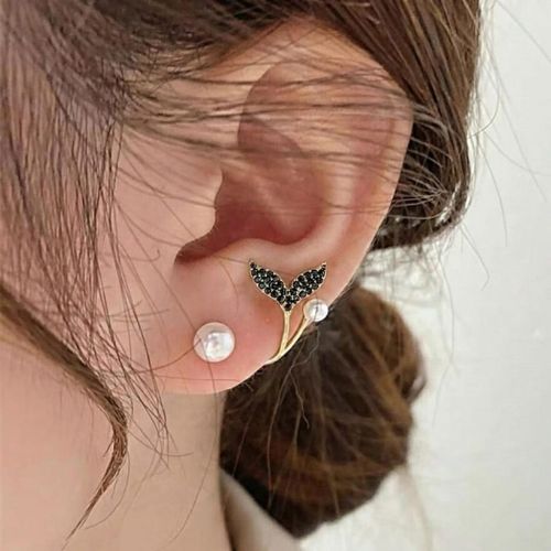 AUJ-939 Korean Fish Tail Earrings – BLACK