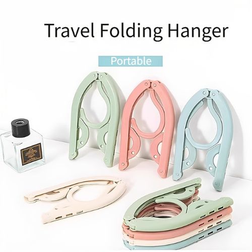 Foldable Clothes Hanger with a Compact Design - Anti-Slip Functionality