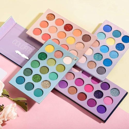 Prism Vista 60-Color Eyeshadow Board With Free Makeup Brush Set