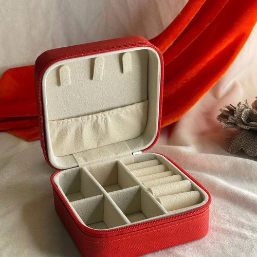 Mini Jewelry Organizer – Compact Storage Box, Practical Accessory for Women