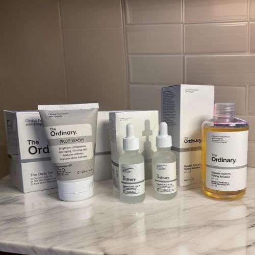 4 in 1 Skincare Bundle – Glycolic Acid, Face Wash, Niacinamide & Hyaluronic Acid Serum